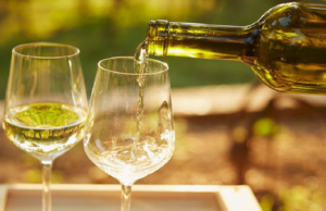 Explore 6 Types of Wines You Can Order Online