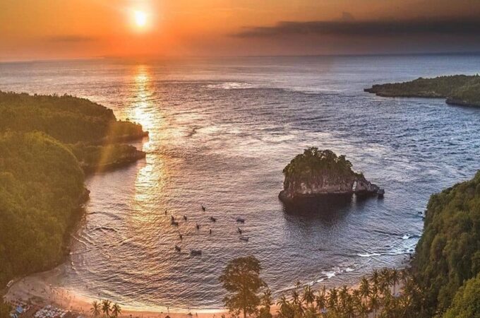 Unveiling the Splendor of Nusa Penida’s Best Sunset Views